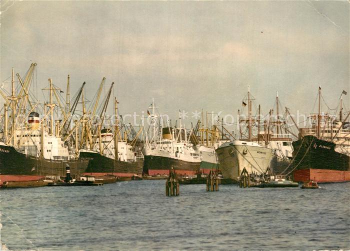 Hafenanlagen Hamburg ueberseeschiffe Hamburg
