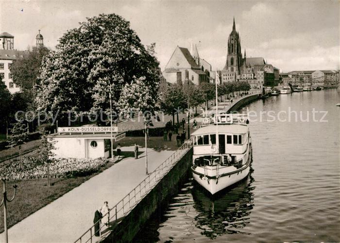 Frankfurt Main Dampferanlegestelle Kirche