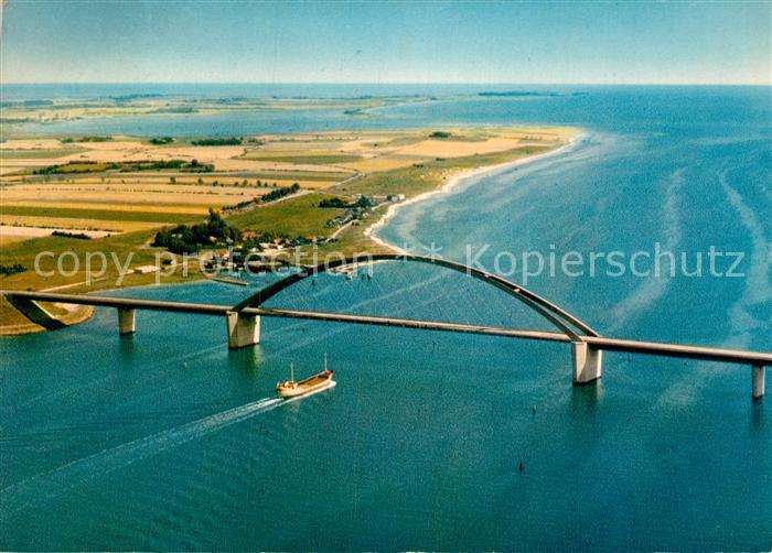 Fehmarnsund Fliegeraufnahme mit Fehmarnsundbruecke