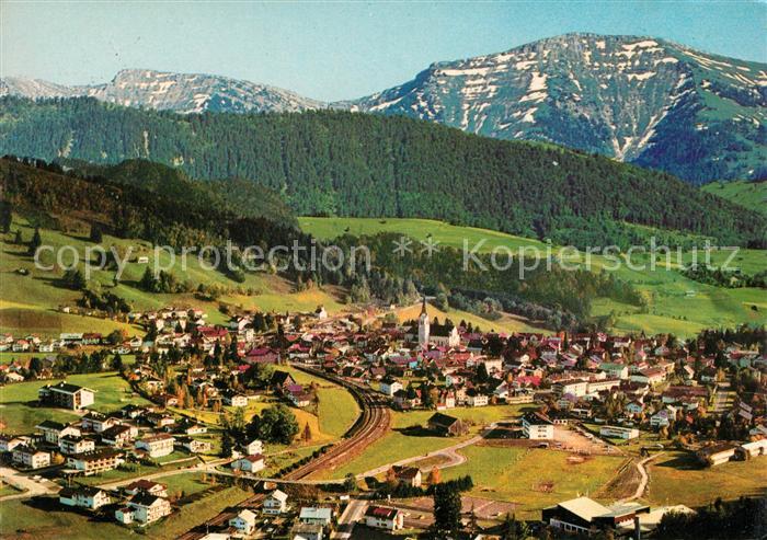 Oberstaufen Oberallgaeu Bayern Fliegeraufnahme mit Rindalphorn