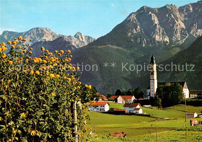Pfronten Ostallgaeu Bayern mit Kirche und Schlicke