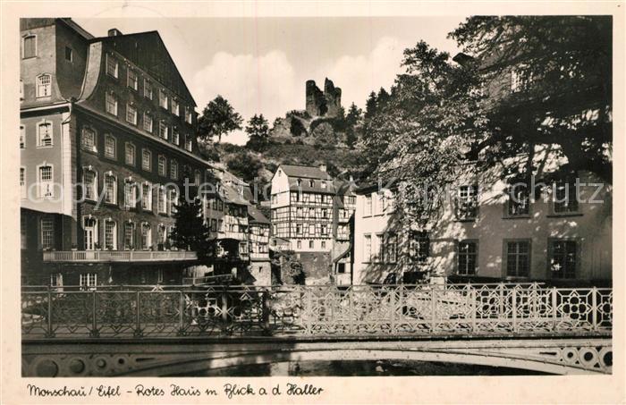 Monschau Rotes Haus mit Burgruine Haller
