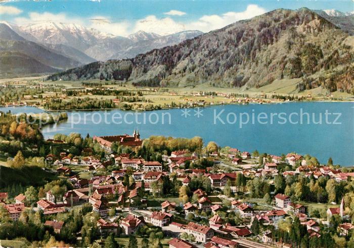 Tegernsee mit Blauberge und Hirschberg