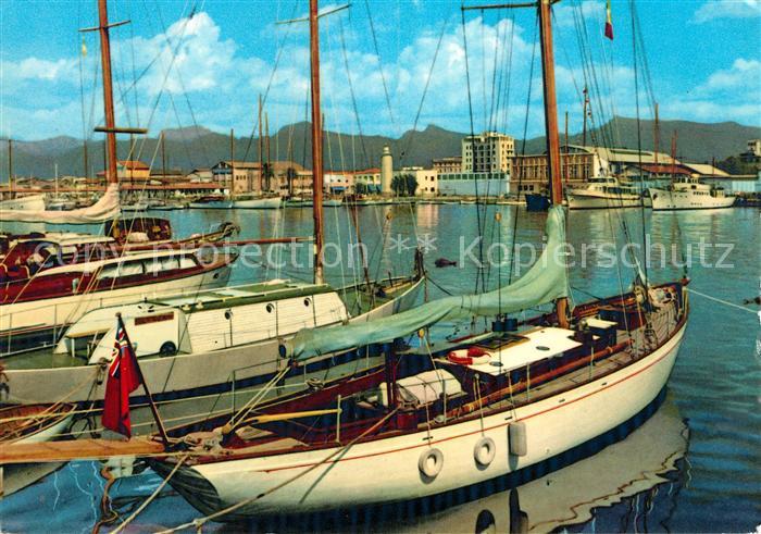 Viareggio La Darsena