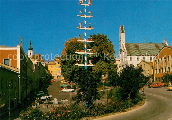 Grafenau Niederbayern Stadtplatz mit altem Rathaus