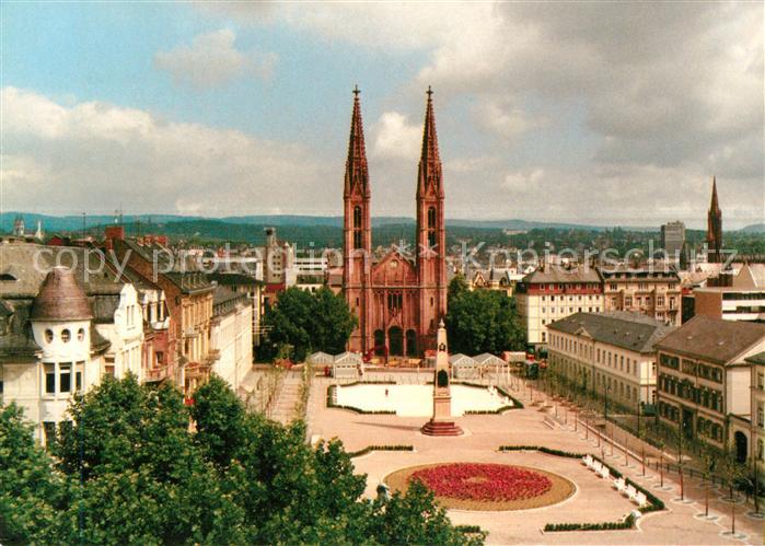 Wiesbaden St Bonifatius Kirche mit Luisenplatz