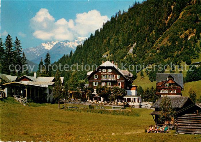 Badgastein Hoteldorf Gruener Baum mit Stubnerkogel