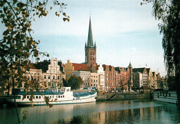 Luebeck Untertrave Ausstellungsschiff St. Petri-Kirche