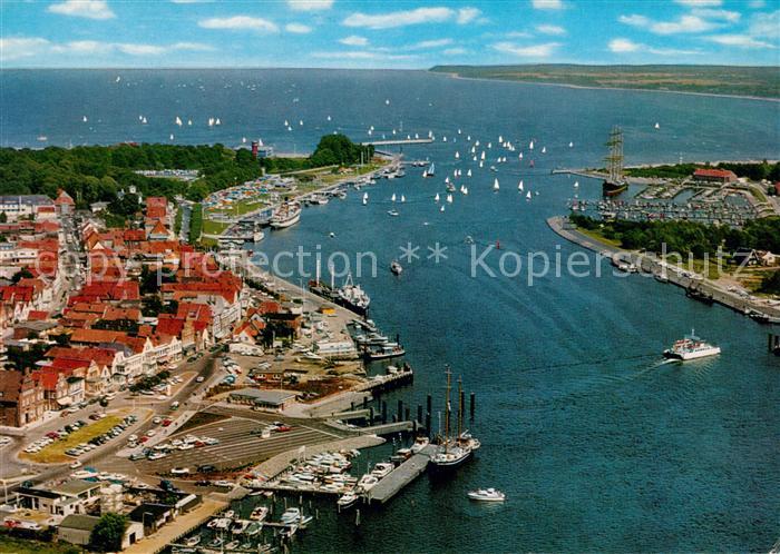 Travemuende Ostseebad Fliegeraufnahme