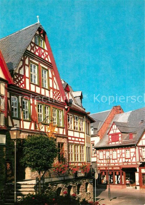 Idstein Fachwerkhaeuser Koenig Adolf Platz Cafe zum Loewen Loewenkeller