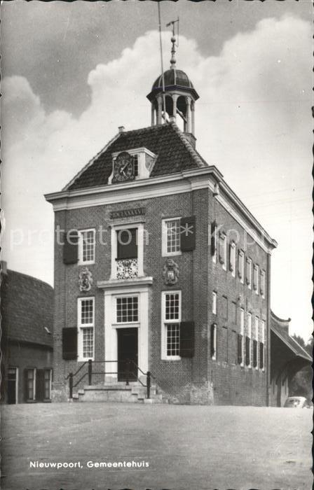 Nieuwpoort Molenwaard Gemeentehuis
