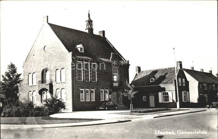 Meerkerk Gemeentehuis