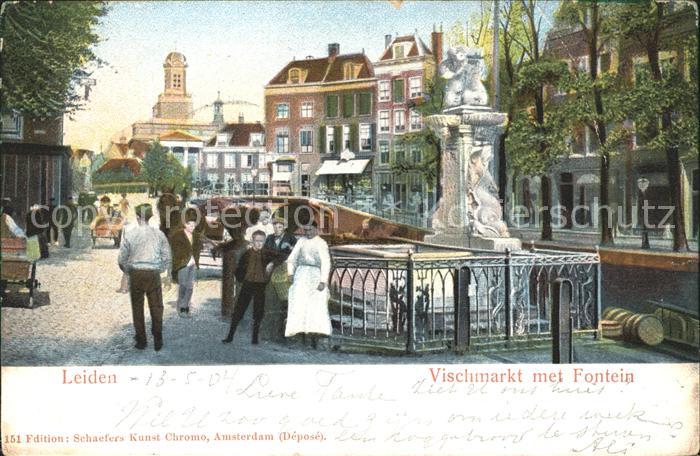 Leiden Vischmarkt met Fontein