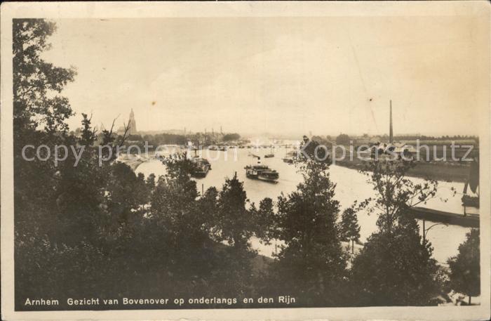 Arnhem Bovenover onderlangs Rijn