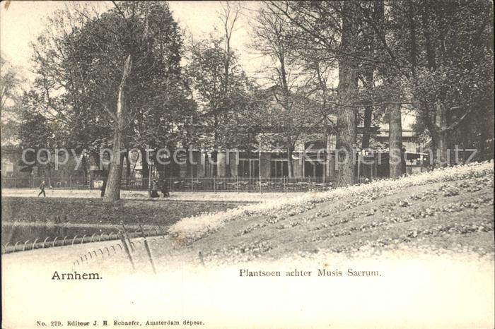 Arnhem Plantsoen achter Musis Sacrum