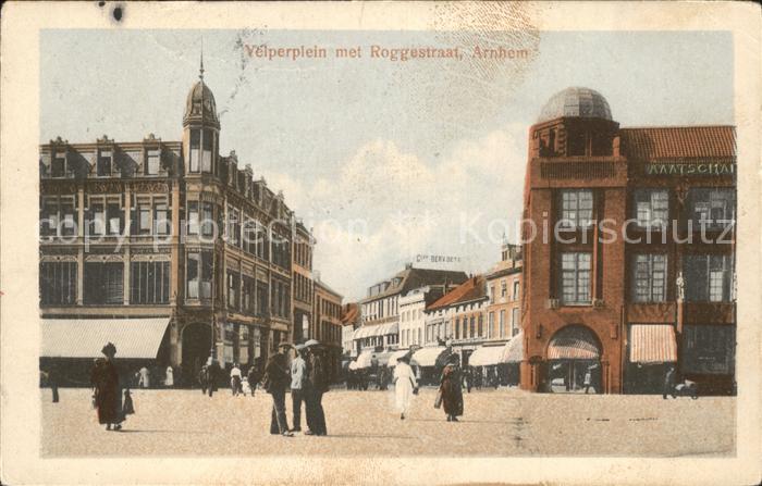Arnhem Velperplein met Roggestraat