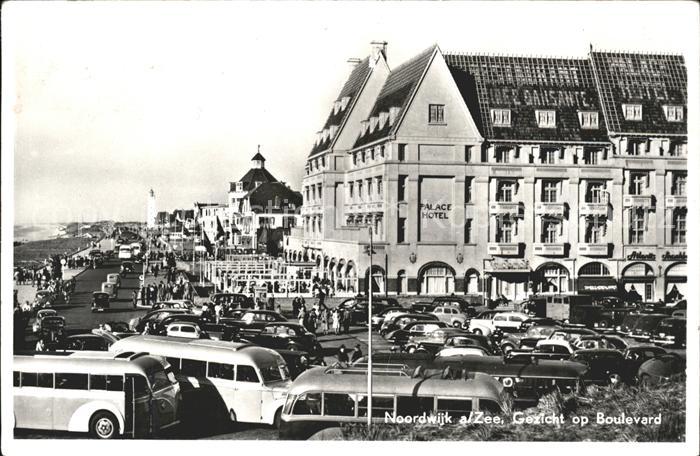 Noordwijk aan Zee  Gezicht op Boulevard Palace Hotel