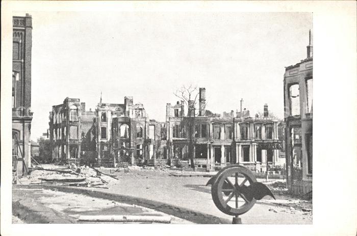 Arnhem Stationsplein Ruinen Weltkrieg