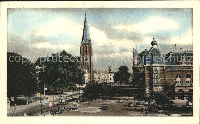 Arnhem Velperplein met Musis Sacrum Kerk
