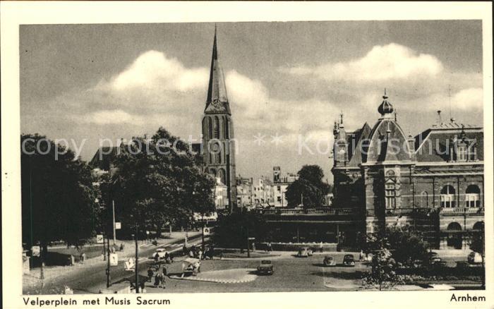Arnhem Velperplein met Musis Sacrum