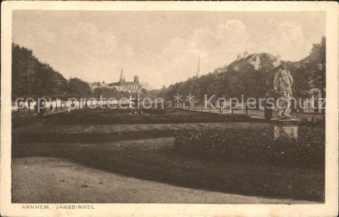 Arnhem Janssingel Denkmal Statue
