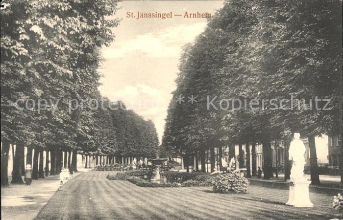 Arnhem St Janssingel Denkmal Statue