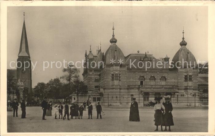 Arnhem Velperplein met Musis Sacrum
