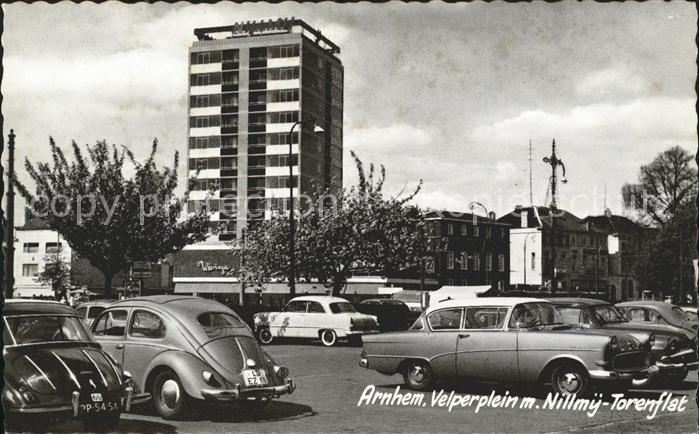 Arnhem Velperplein met Nillmij Torenflat