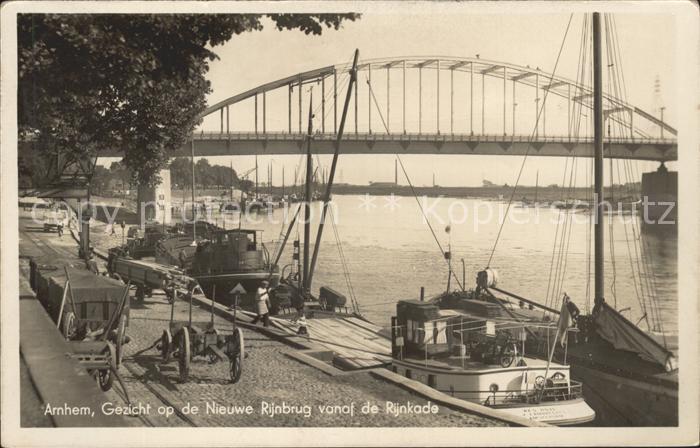 Arnhem Nieuwe Rijnbrug vanaf de Rijnkade Rheinbruecke