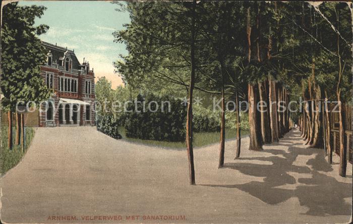Arnhem Velperweg met Sanatorium
