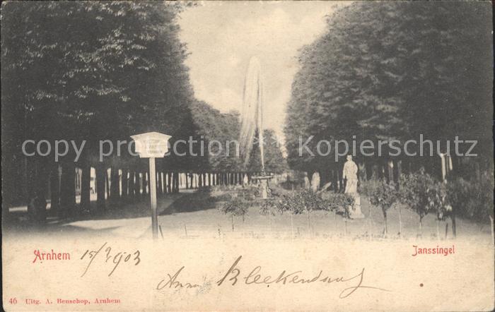 Arnhem Janssingel Fontein Statue