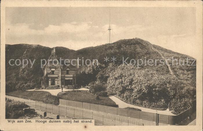 Wijk aan Zee Hooge duinen nabij strand
