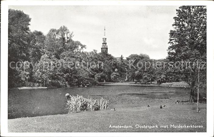 Amsterdam Niederlande Oosterpark met Muiderkerktoren