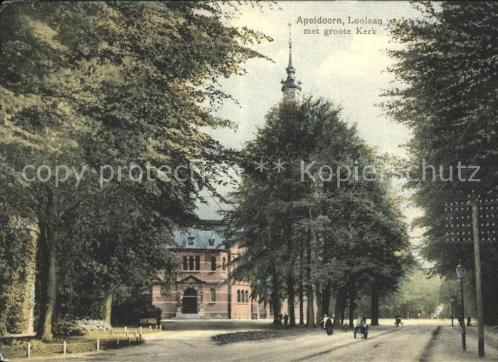 Apeldoorn Loolaan met groote Kerk