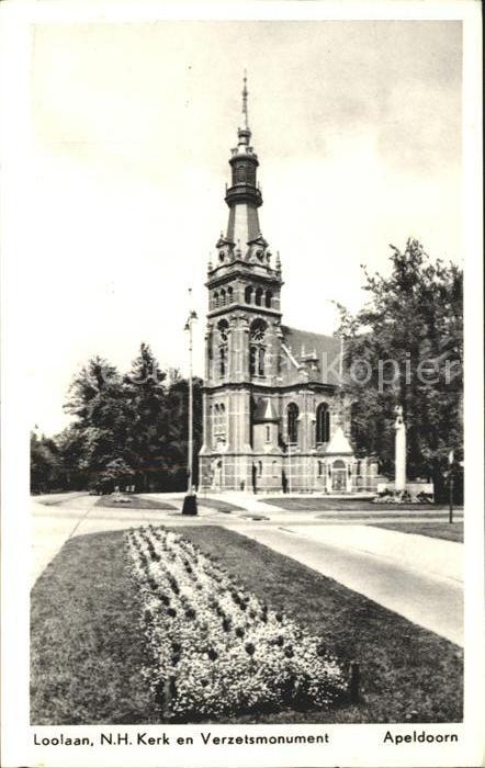 Apeldoorn Loolaan Kerk en Verzetsmonument