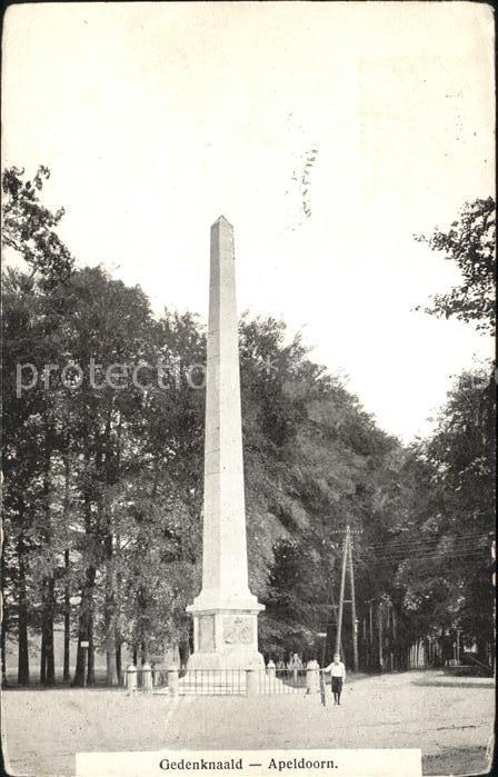 Apeldoorn Gedenknaald