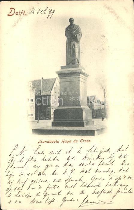 Delft Standbeeld Hugo de Groot