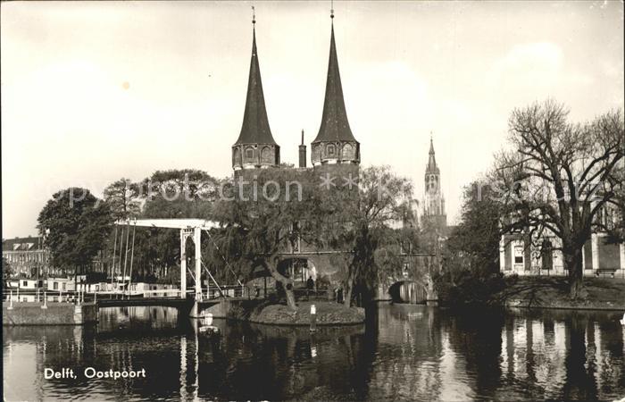 Delft Oostpoort alte Bruecke