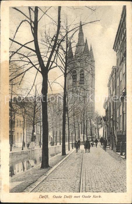 Delft Oude Delft met Oude Kerk
