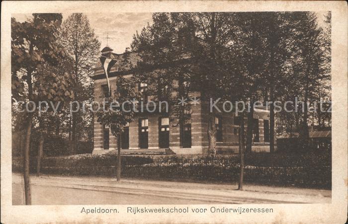 Apeldoorn Rijksweekschool Onderwijzeressen