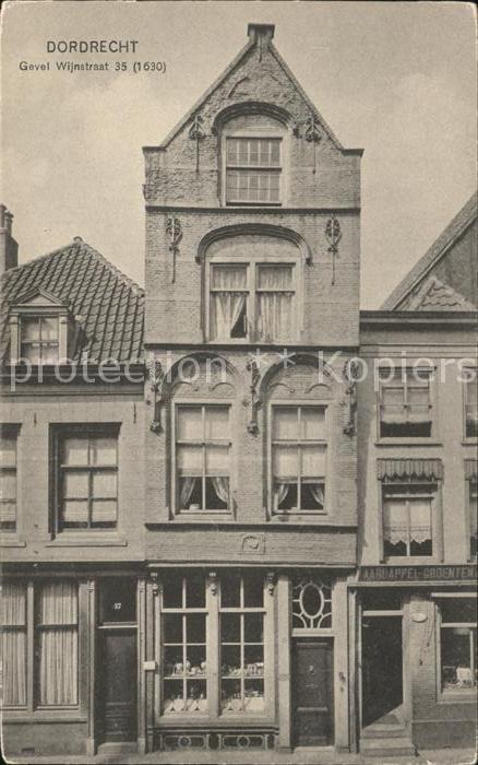 Dordrecht Gevel Wijnstraat