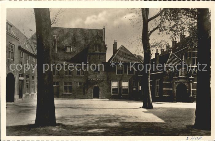 Dordrecht Hof La Kortego antikva korto