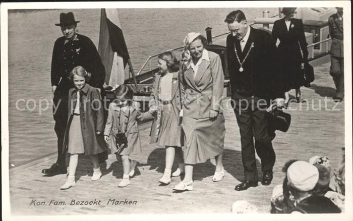 Adel Niederlande Koenigin Juliana Prinzessinen Beatrix Irene Margriet Marken