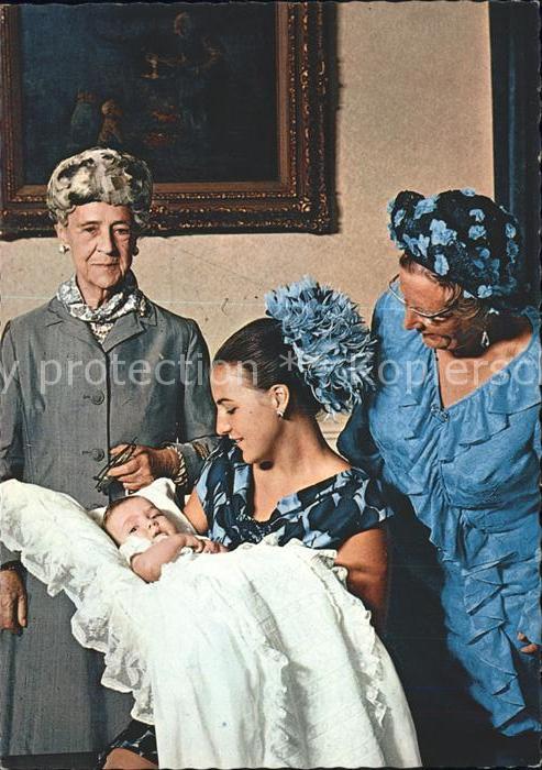 Adel Niederlande Taufe Prinz Maurits Prinzessin Margriet Koenigin Juliana