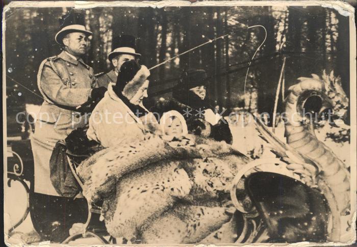 Adel Niederlande Koenigin Wilhelmina Prinzessin Juliana Prinzessin Beatrix Schli