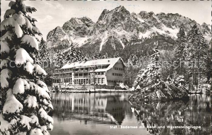 Badersee mit Hotel und Waxensteingruppe