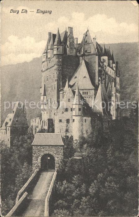 Muenstermaifeld Burg Eltz Eingang