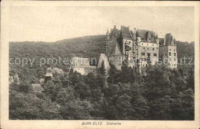 Muenstermaifeld Burg Eltz Suedseite