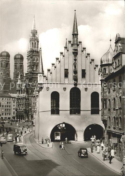 Muenchen Bayern Altes und Neues Rathaus
