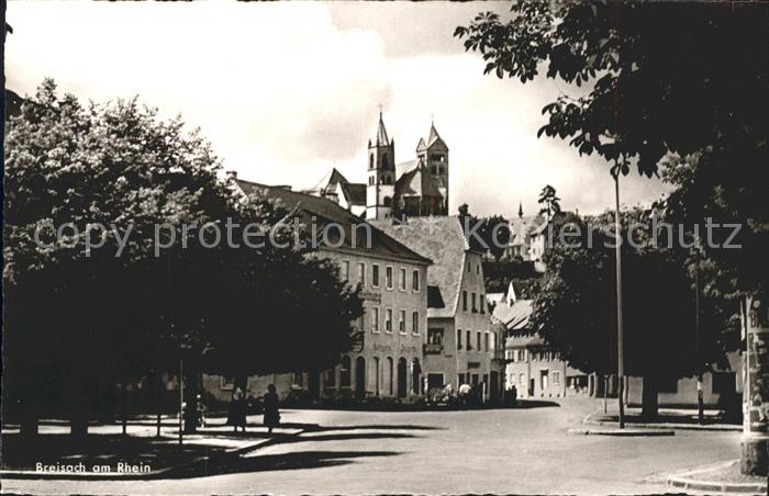 Breisach Rhein Strassenpartie mit Muenster